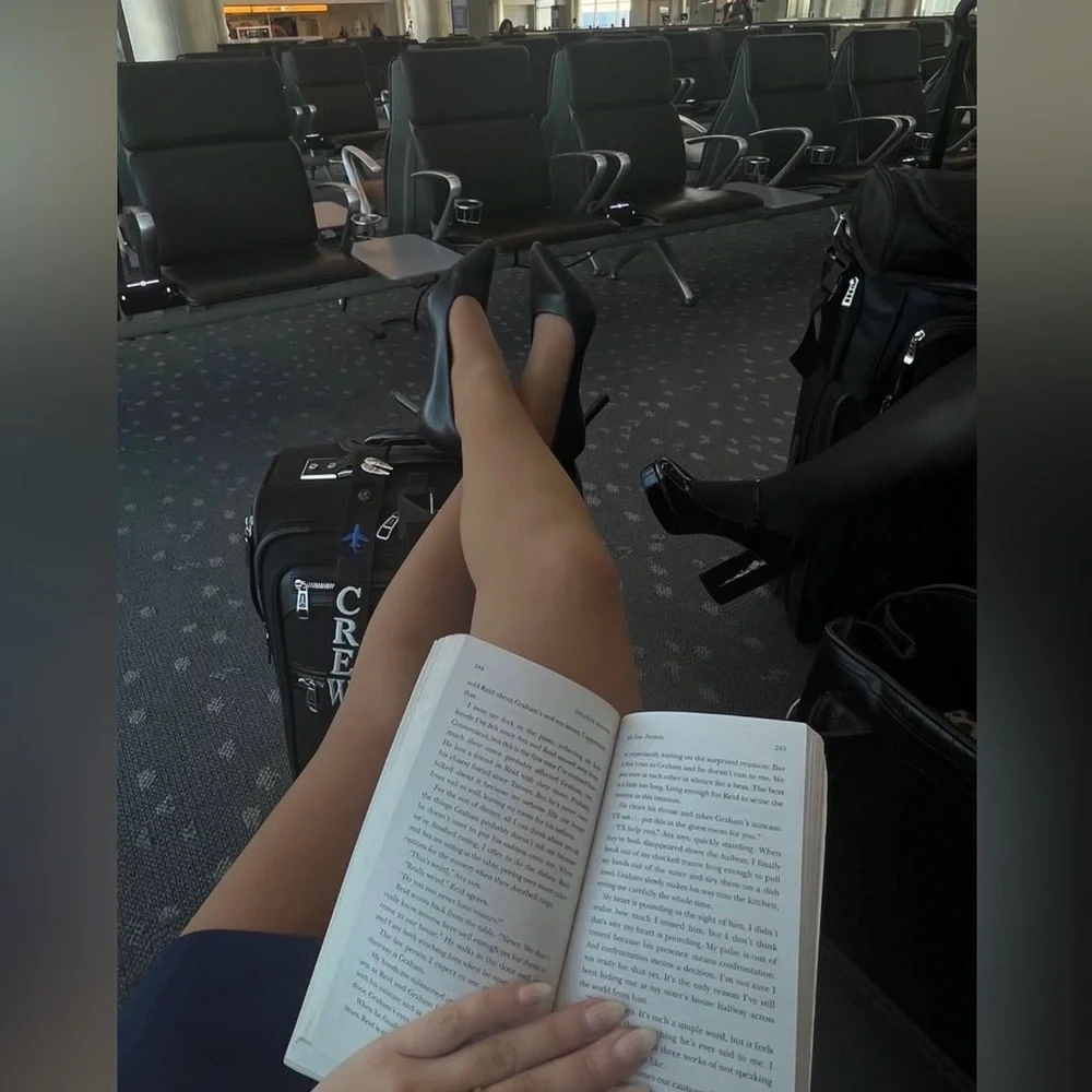 Cabin Crew Pantyhose | Nylons | Stockings - Picture 3 of 4